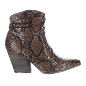 SEVEN DIALS HALSEY WESTERN BROWN SNAKESKIN POINTY TOE ANKLE BOOTS NWT SZ 8